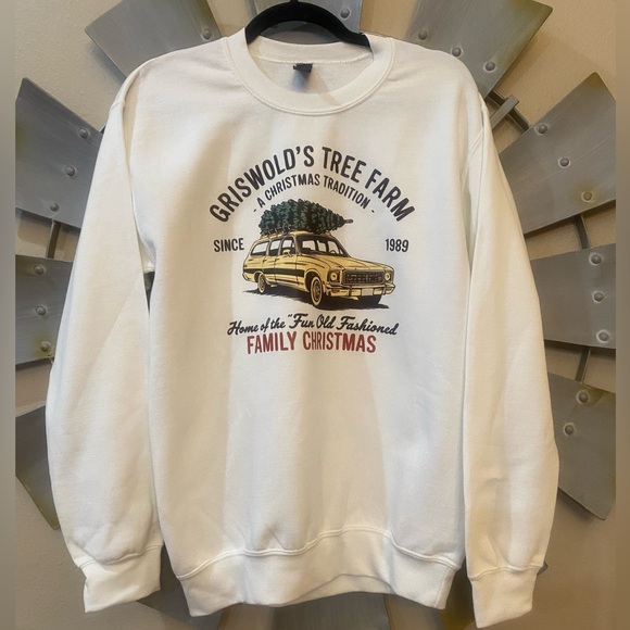 Gildan Tops - NEW Gildan Griswold’s White Christmas Tree Farm Sweatshirt
